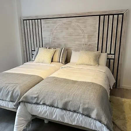 Casa Bela Ii * Sales (A Coruna)