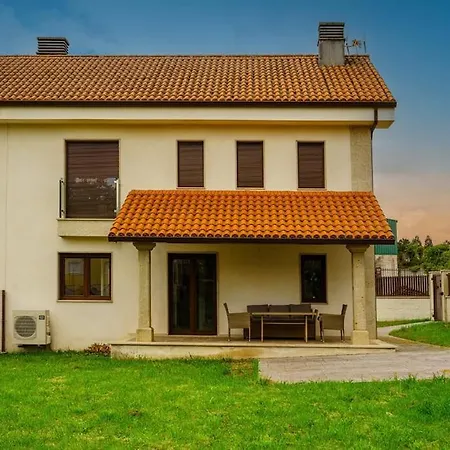 Semesterbostad Casa Bela Ii *