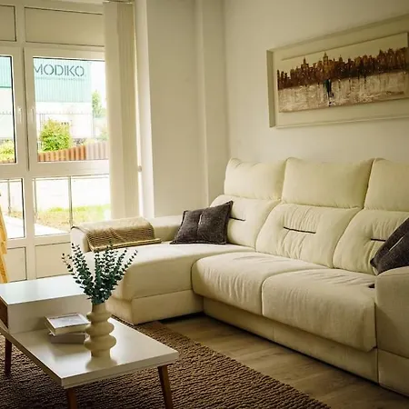 Semesterbostad Casa Bela Ii Sales (A Coruna)